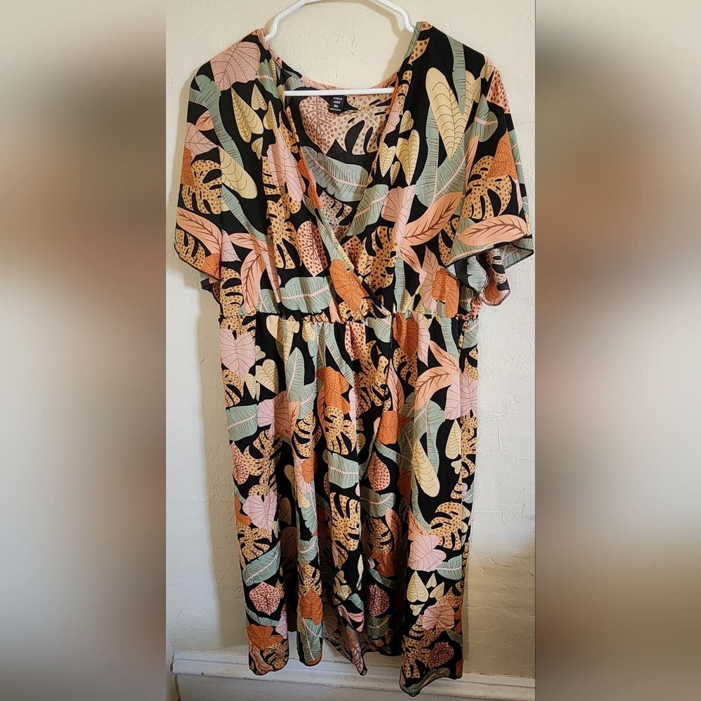 Floral Print Wrap Dress Size 3XL